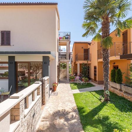 Apartments Nono Porec Exterior photo